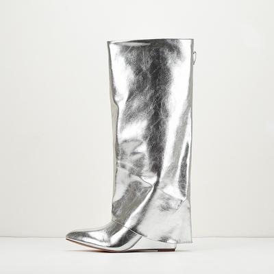 Botas de Cano Alto com Zíper Prata Bico Redondo Salto Alto Tamanho Americano Plus Size 42 Botas Calça Europeias e Americanas