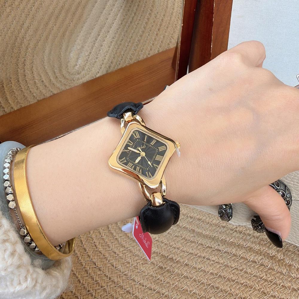 Rhombus Women's Watch Supply Personalized Retro Watch Women