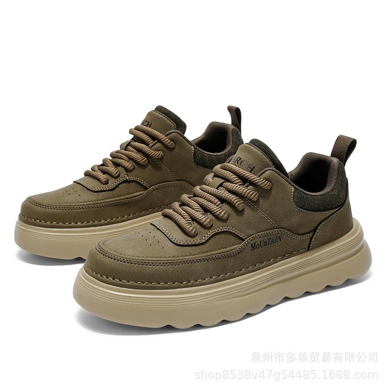 Lightweight and comfortable thick-soled leather high-quality shoes, sports and leisure inner heightening board shoes