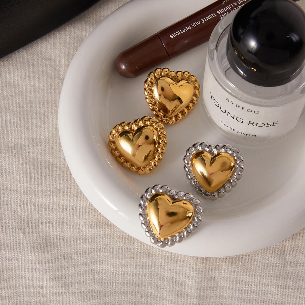 European and American Stainless Steel Love Stud Earrings Niche Wind Earrings Titanium Steel Earrings