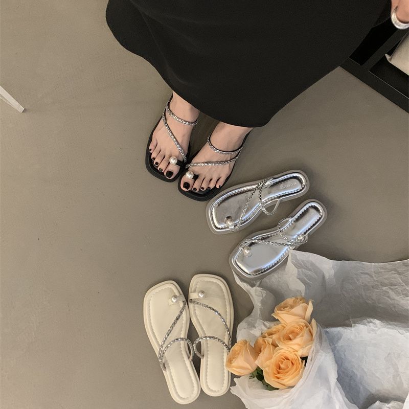

With skirt slippers pigeon egg cool slippers beautiful sandals women s seaside wear silver women s shoes 35 чорний