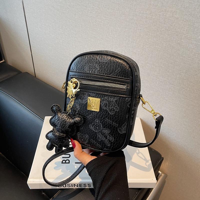 Bag Women's Spring Niche Popular New Trend Fashion Single Shoulder Simple Oblique Span Commuter Mobile Phone Bag