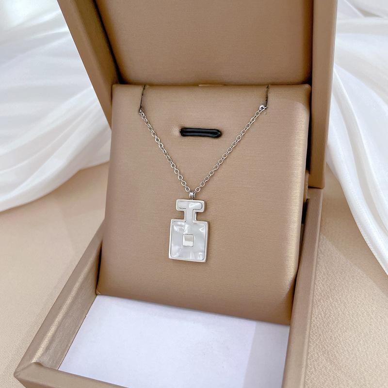 Geometric Planet Personality Minimalist Wind Furnace Real Gold Necklace Female Collarbone Chain