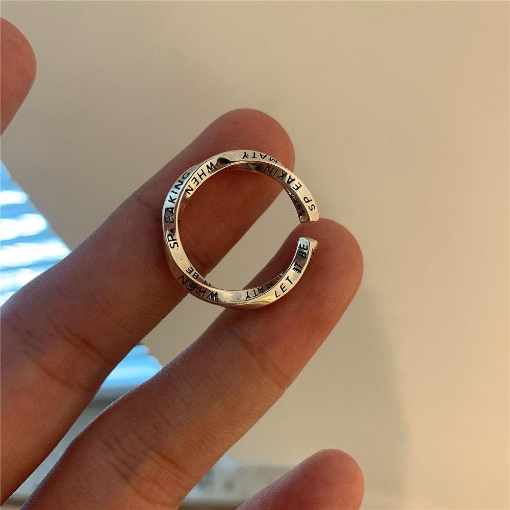 

Vintage English Graffiti Letter Mobius Open Ring Adjustable Twist Design for Women Personality Party Zircon Accessory resizable медный