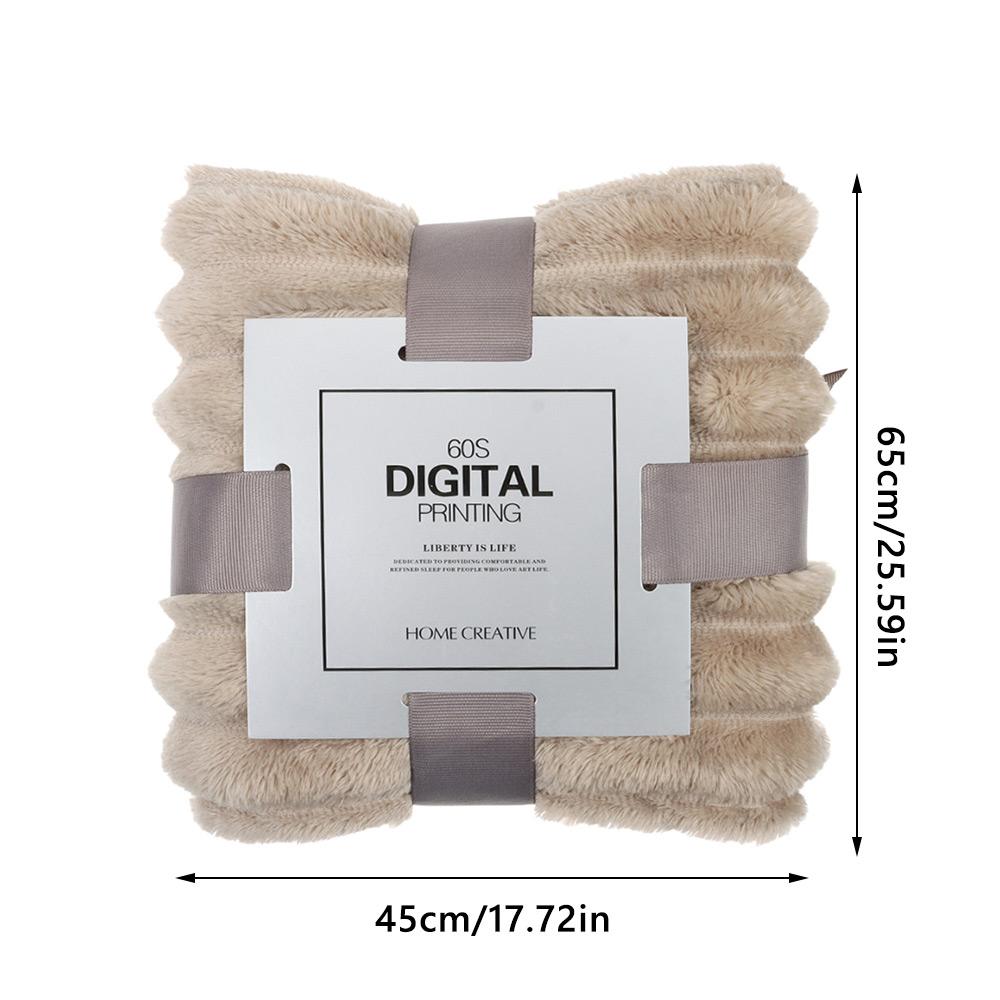 Skin-Friendly Warm Blanket Warm Conditioning Quilt New Throw Blanket