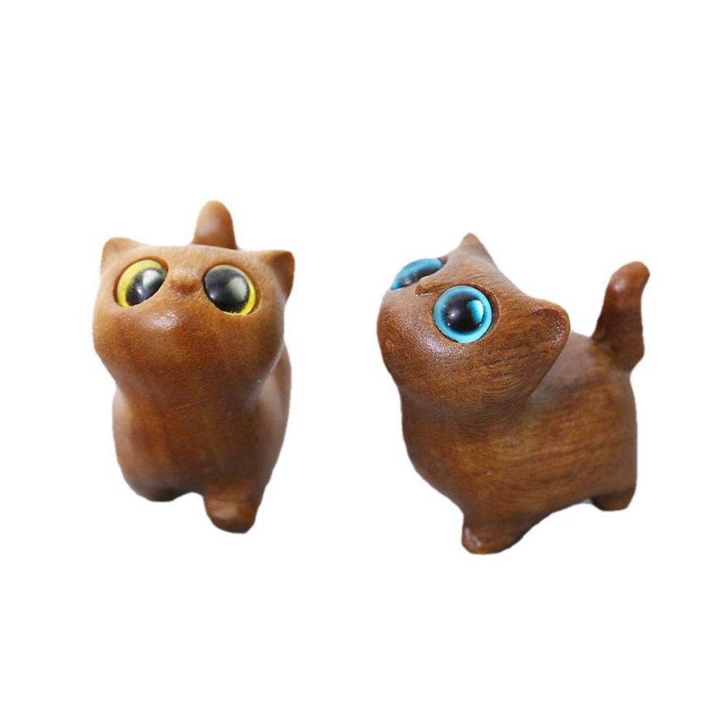 Wooden Carved Cats Sculpture Miniature Kitten Figure Decorative Ornament for Living Room or Office Desktop Shelf Display