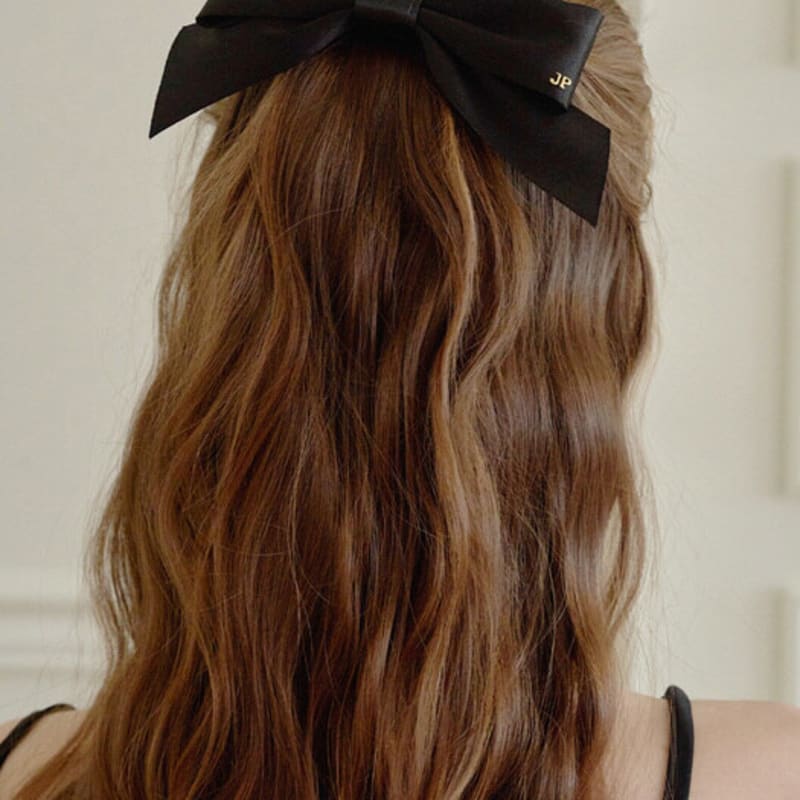 

Jean Paul Clarisse Audrey Ribbon Auto Pin JP-23-257AB black