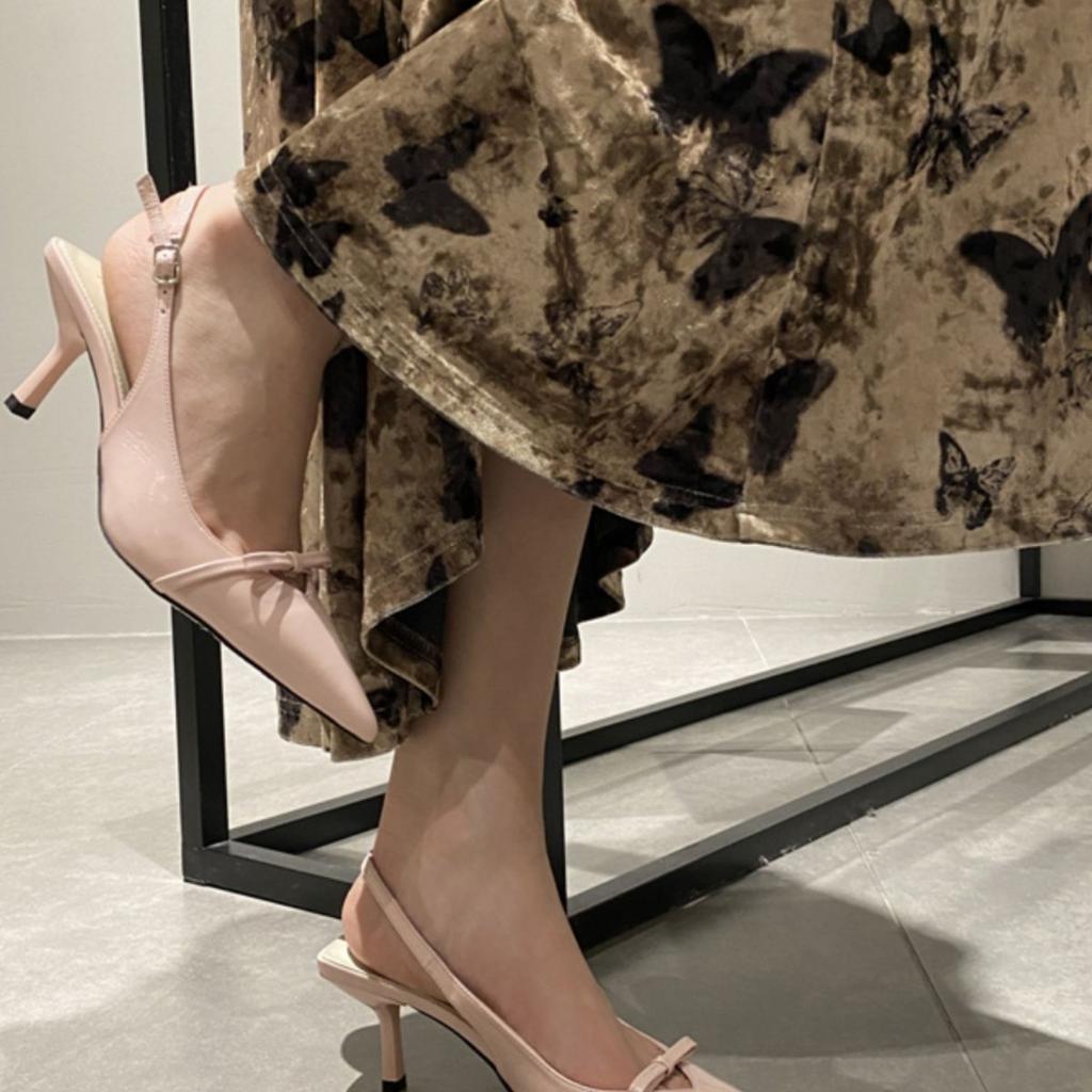 Pointed High Heels Niche Temperament Single Shoes Women's 2025 New Patent Leather Bow Sweet Thin Middle Heel Bag Head Sandals