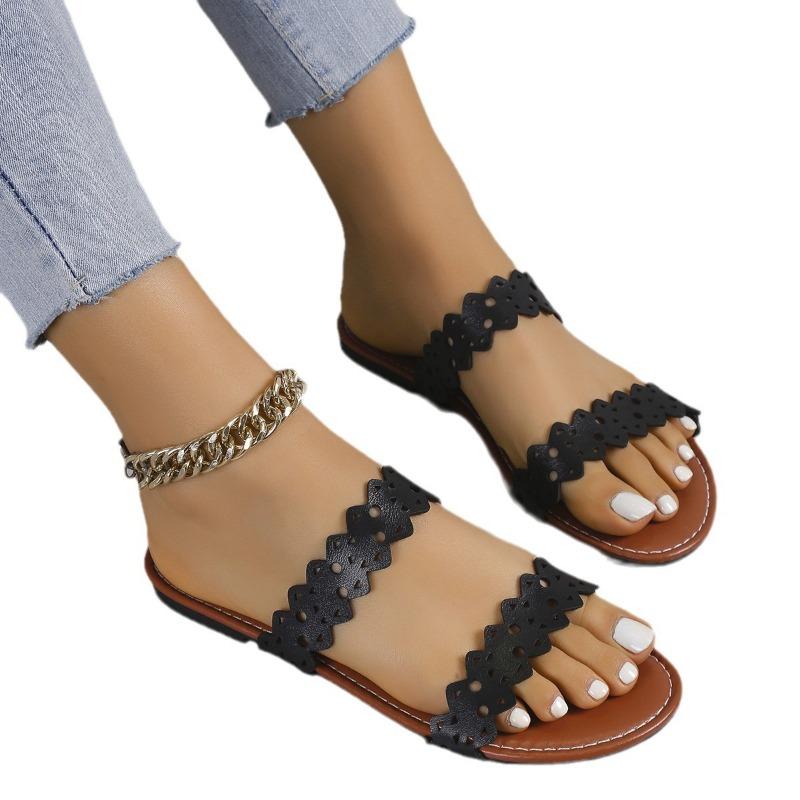 Cross-border foreign trade flat-bottomed slippers women's summer new hollowed-out one-character soft-soled casual large-size women's shoes