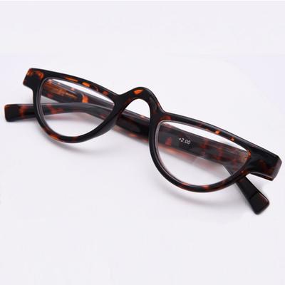 Ultralight Clear Lenses Retro Reading Glasses Presbyopic Fashion Eyeglasses Women Men PC Frame Small Cat Eye High Quality