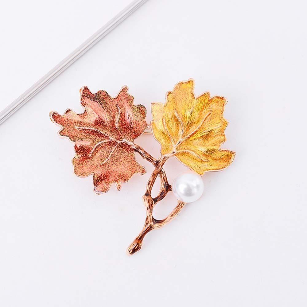Elegant Women Pearl Dripping Brooches Gold Fashion Jewelry Brooches Pins