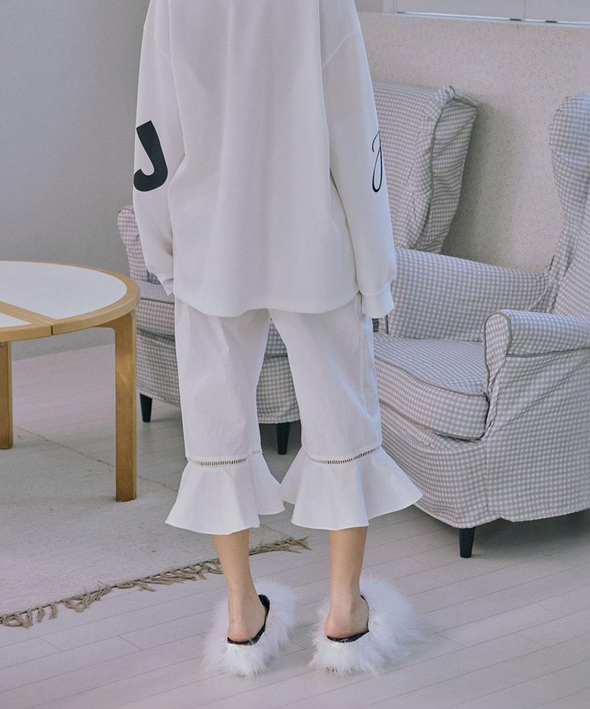 JUNEJUNE SPACE Bloom Frill Pants_White