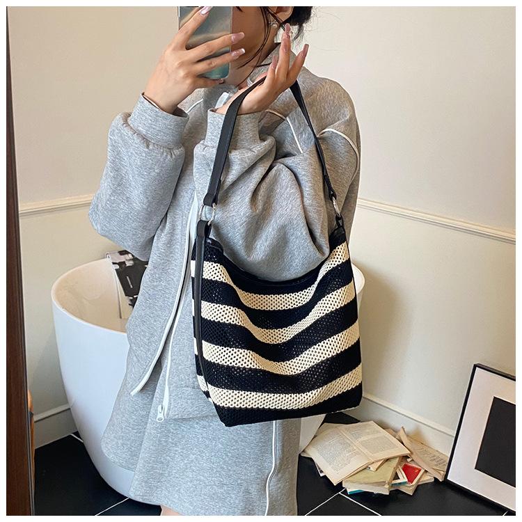 Striped Tote Bag Woven Large-capacity Shoulder Women's Bag Lazy Wind Lightweight Vacation Shopping Bag Women