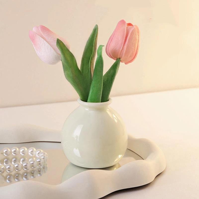 Mini Keramik Blumenvase Vintage Stil Kleine Dekorationsvase 1 Stück Schreibtischornament für Arbeitszimmer Bücherregal Wohnzimmer Dekoration