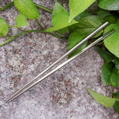 TITECOUGO Titanium Chopsticks, 23cm C1-Hollow, Glossy Finish, 1 Pair, Ultra-Lightweight, Non-Slip, Portable, Perfect for Outdoor Camping, BBQs, and Tr