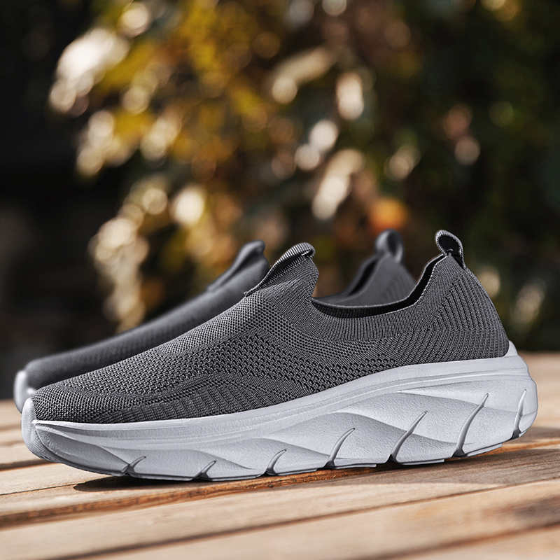 Fashion Spring-autumn Natural Leather Red Boot For Men Casual Men's Sneakers Fashion High Quality Shoes Sports Sapatilla Overseas