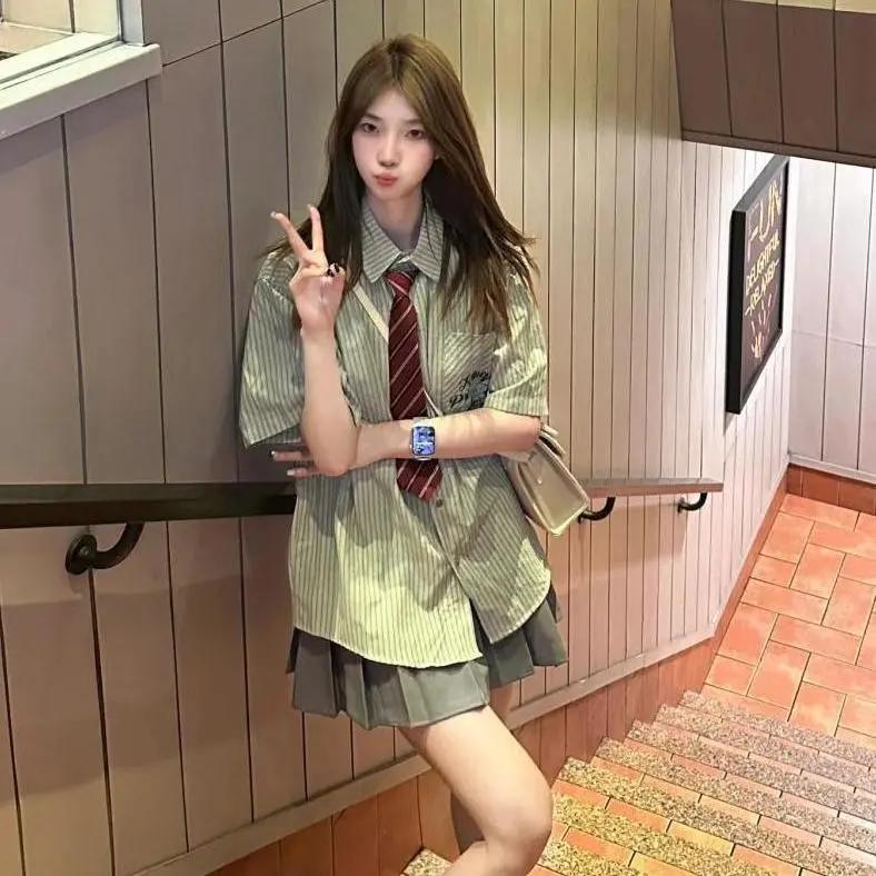 Retro Yaz Antik Yeşil Çizgili Gömlek Kadın Kısa Kollu Japon Bol Kolej Stili Günlük Kısa Etek Takım