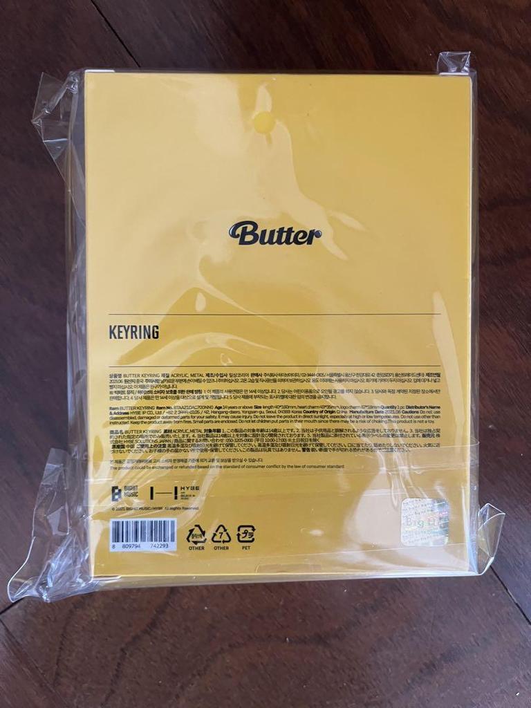 [USED] BTS Butter Official Merchandise Set: 2 Key Rings & 3 Photo Banners