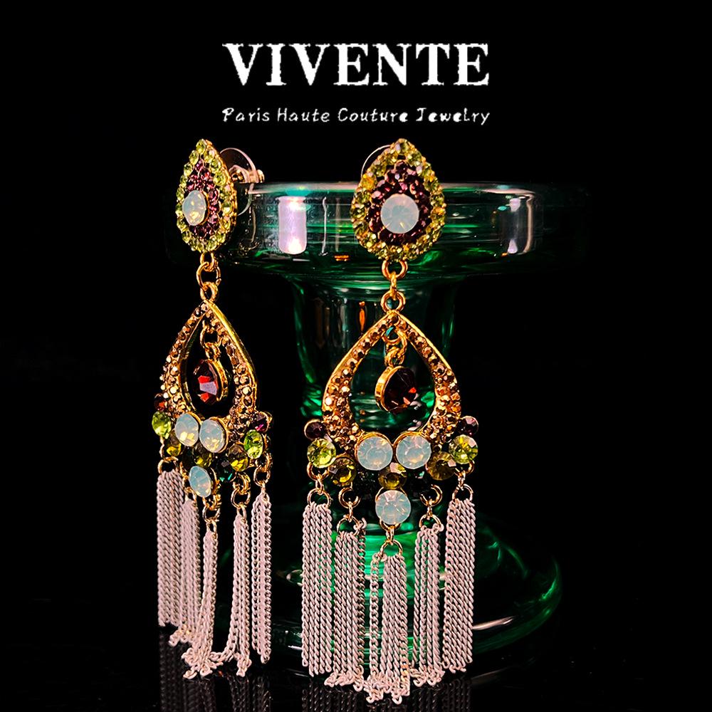 

Chinese Vintage Haute Couture Tassel Earrings with Czech Diamond Texture