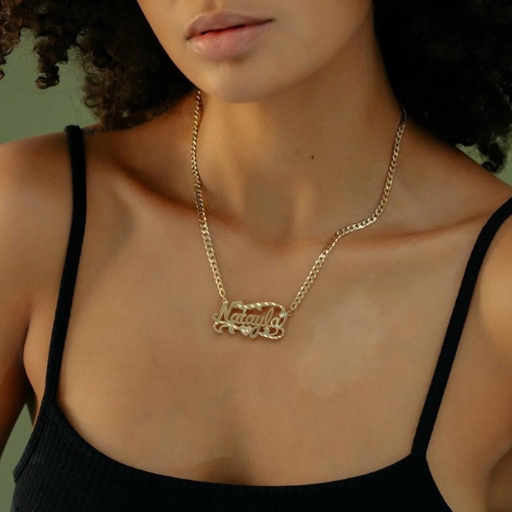UWIN 2-lagige personalisierte Namensschild-Anhänger Halskette aus Edelstahl, anlaufgeschützt, personalisierter Schmuck