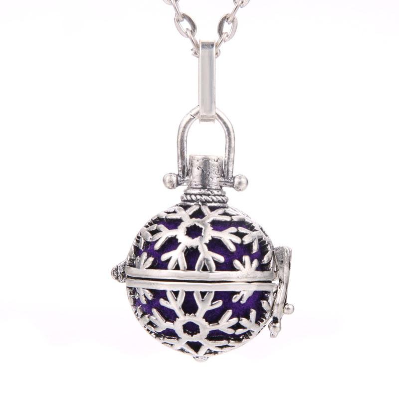 Hot-selling Aromatherapy Ancient Silver Style Cage Type Hollow Necklace Essential Oil Diffuser Perfume Box Ancient Hanfu Accessories