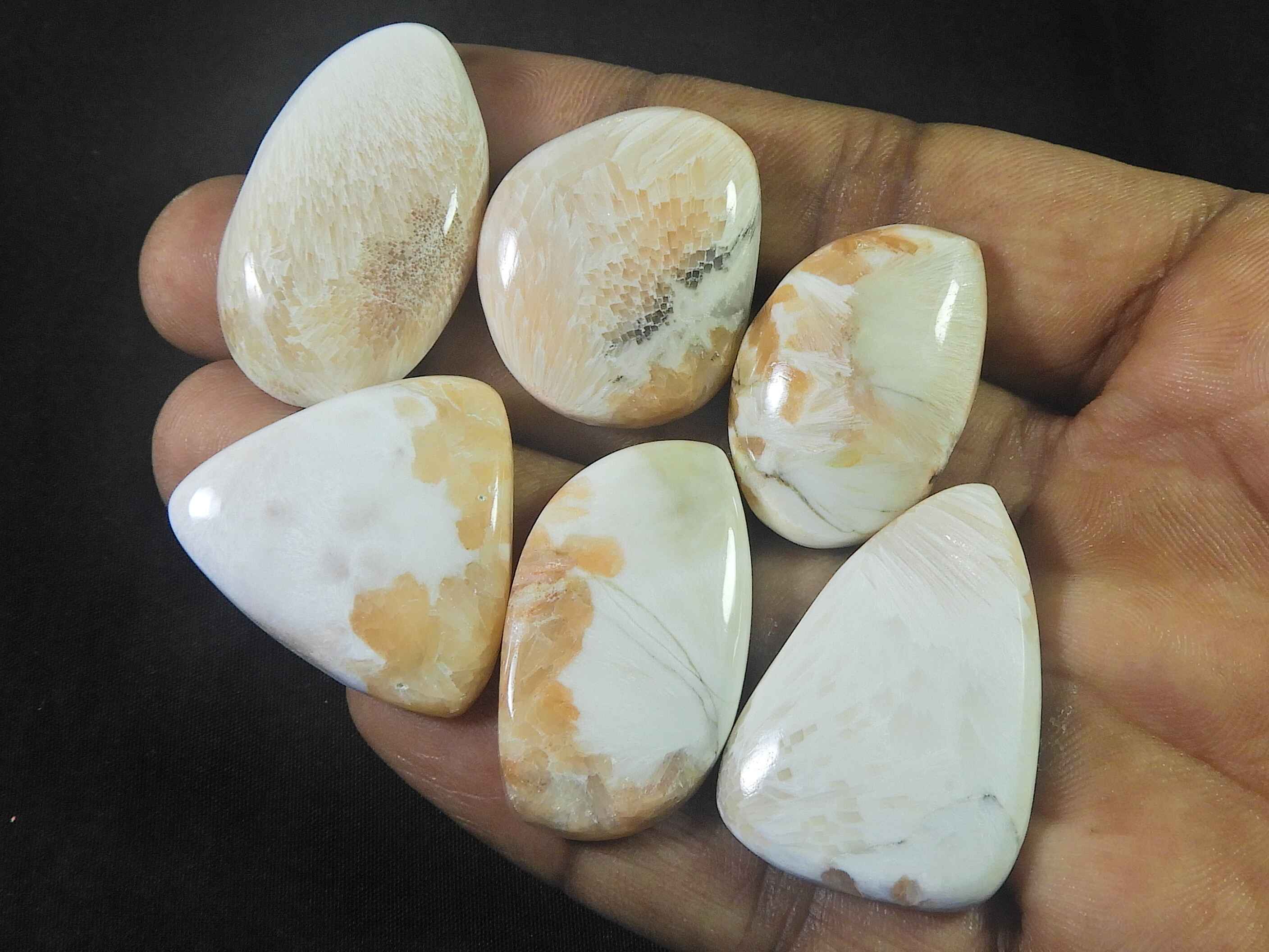 

29-35 мм натуральний кабошон з рожевого сколоціту і груші, розсипний дорогоцінний камінь, 6 шт., лот 197 каратів. RQ-2121