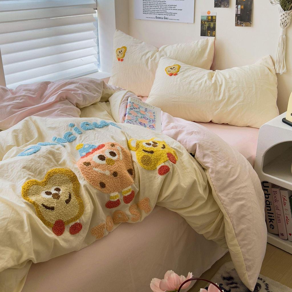 Super Soft Cotton Chenille Bear Embroidery Bedding Set - 4-Piece Simple Cartoon Duvet & Sheet