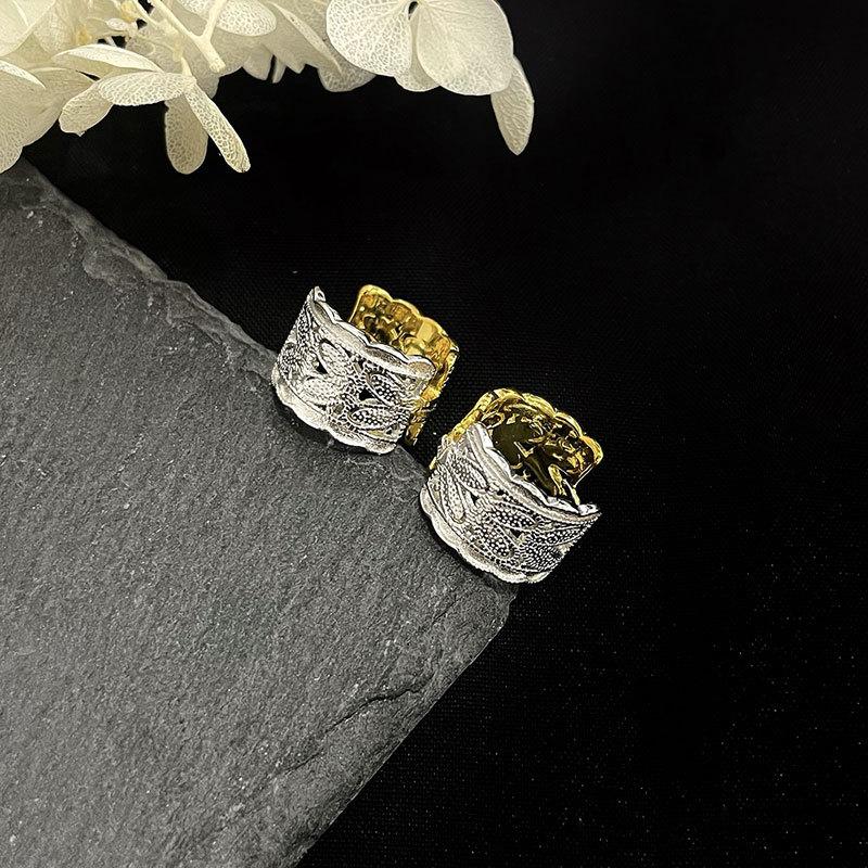 

Персонализированные контрастные цветные наушники-вкладыши Персонализированные ретро-модные серьги Нишевый дизайн Серьги с узором «Любовь» для женщин