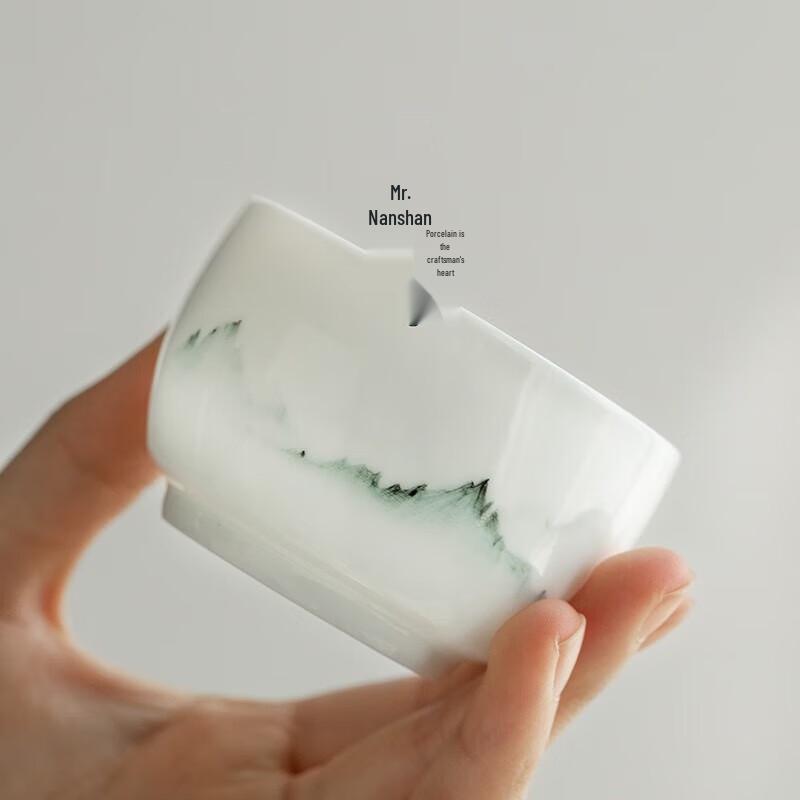Hand-Painted Nordic Ceramic Kung Fu Tea Master Cup