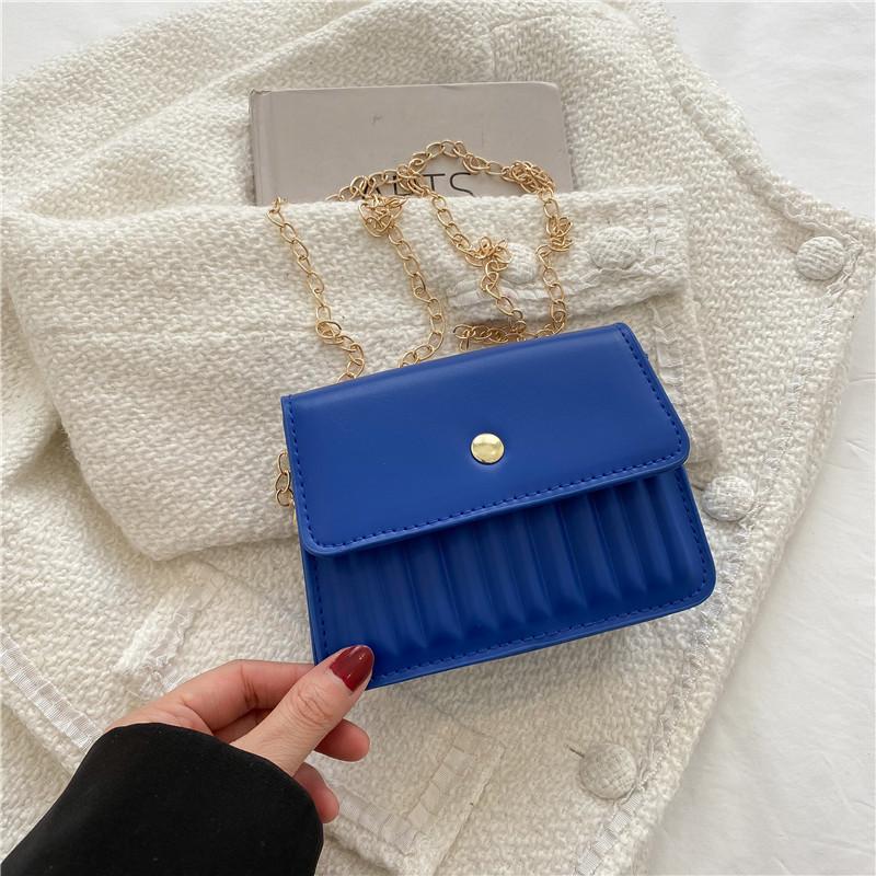 

Темпераментная маленькая сумка женская сумка-цепочка 2025 весна новая универсальная ins сумка-мессенджер текстурная маленькая квадратная сумка женская синий