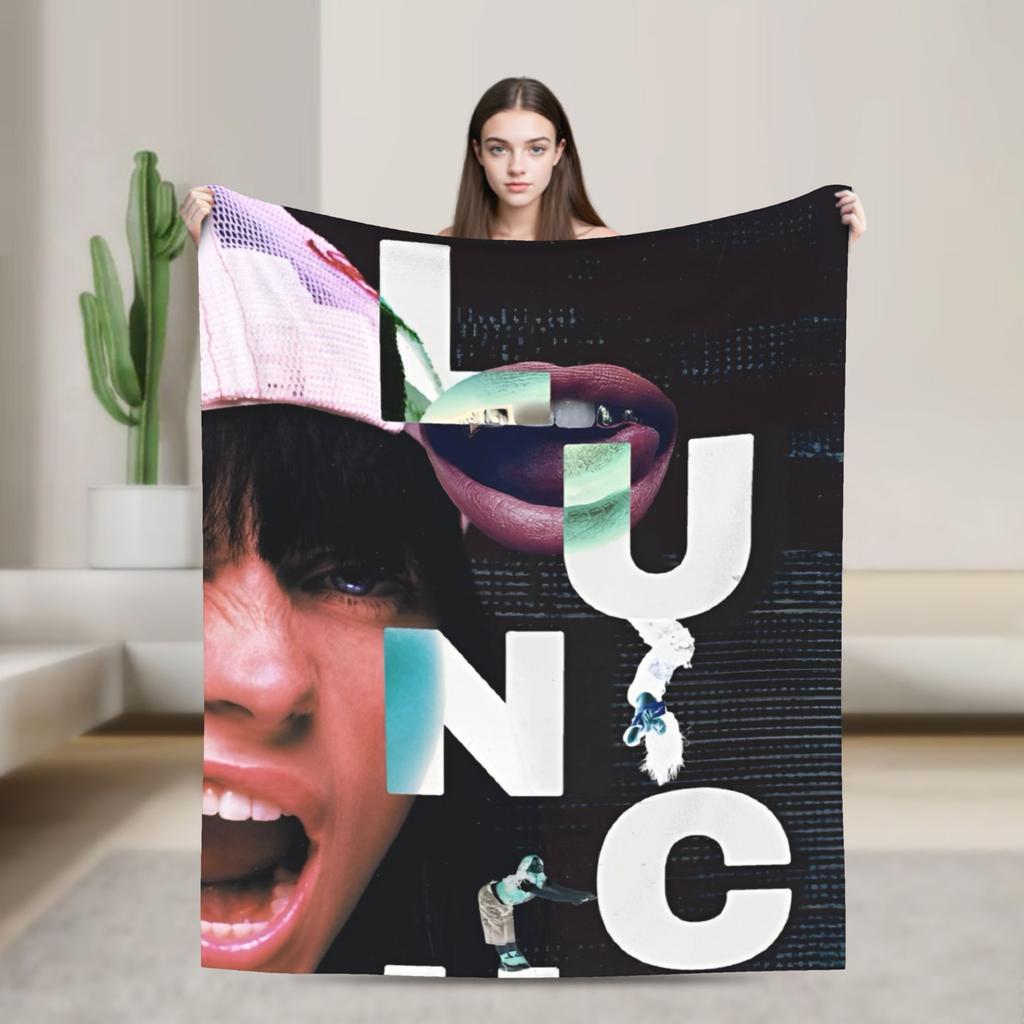 2025 Hit Me Hard And Soft Warm Soft Blanket Singer E-eilishes Tour Picnic Plush Throw Blanket Bed Flannel Bedspread Sofa Bed