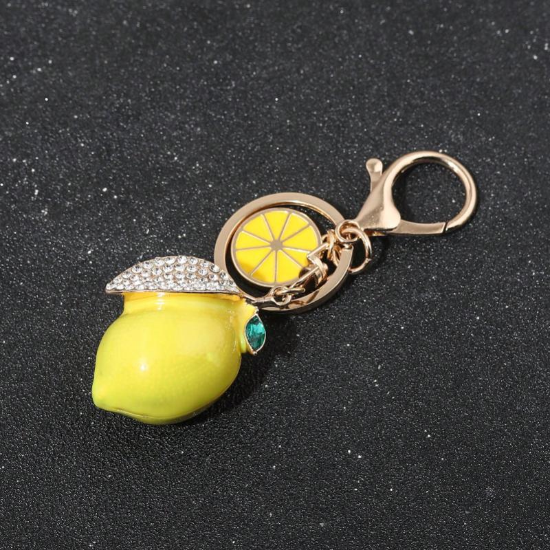 1pc Cute Rhinestone Lemon Shaped Keychain Colorful Fruit Metal Lemon Slice Key Chain Accessory Gift For Mom Friends Lightweight Luxury Accessory