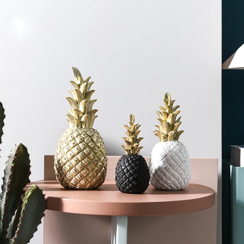 Modern Scandinavian Resin Pineapple Decor For Living Room Cabinet Display