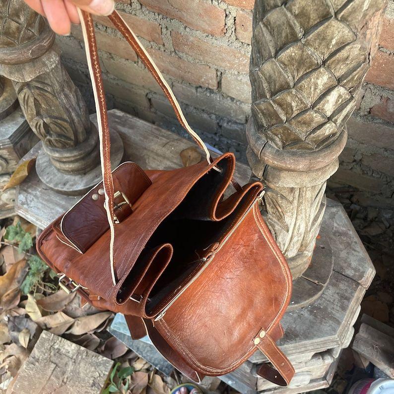 Rucsac personalizat din piele Geantă de carte vintage pentru laptop pentru unisex Rucsac din piele maro Poșetă Geanta școală pentru colegiu Rucsac de călătorie de weekend