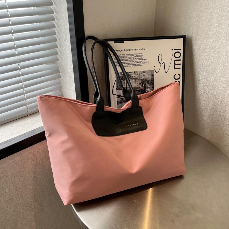 Nylon Tote Bag New Large Capacity Fashionable Simple Women's Shoulder Bag Travel Commuting Bag Crossbody Bag