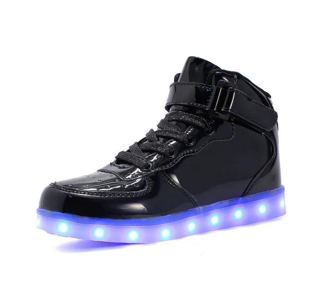 Größe 25-46 LED-Lichter Schuhe Leuchtende Sneaker für Kinder & Erwachsene Frauen Männer Tennis für Kinder Jungen Mädchen Leuchtende Hausschuhe Stiefel