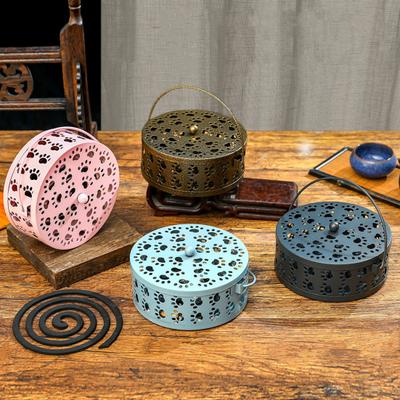 Iron Mosquito Coil Holder with Lid Round Fireproof Incense Holder Cat Claw Hollow Design Metal Insect Repellent Box for Home Office Camping