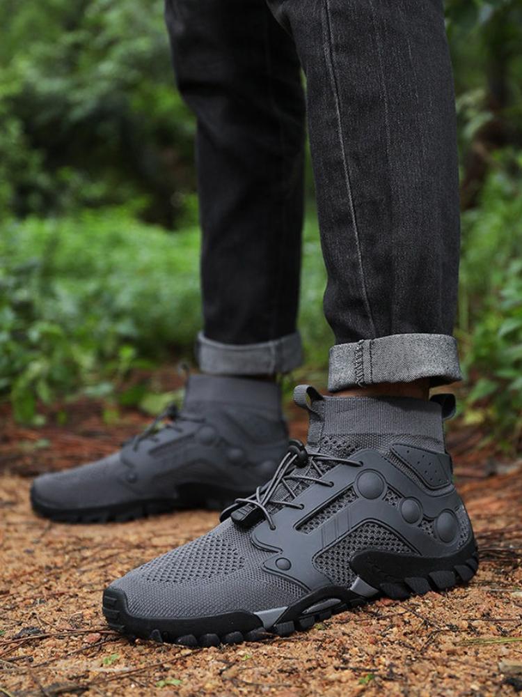 Fashion Breathable Men's Casual Sneakers Mesh Upper Quick-Drying Cushioned Insole Lightweight Designer Gym Athletic Male Sports Shoes