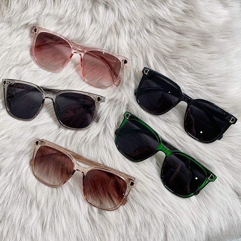 Stylish Pink Women's Sunglasses: UV Protection, Popular New Design, Slimming Large Face Fit