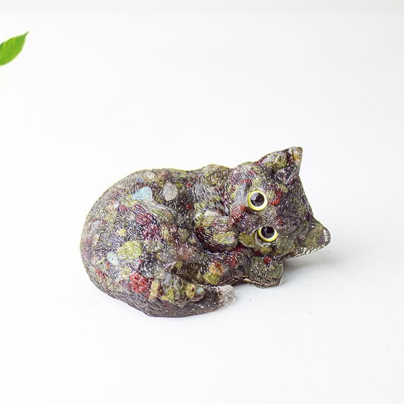 Resin Filled Natural Crystal Sleeping Cat Decor With Gift Box For Home Office Display