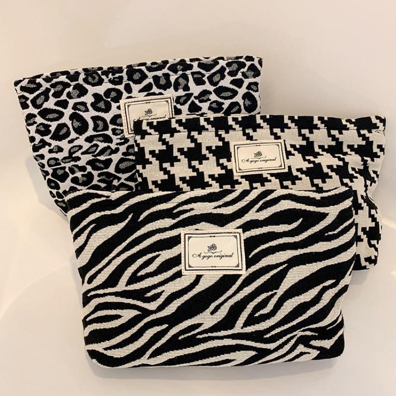 Leopard Print Cosmetic Bag Portable Travel Makeup Organizer Handbag