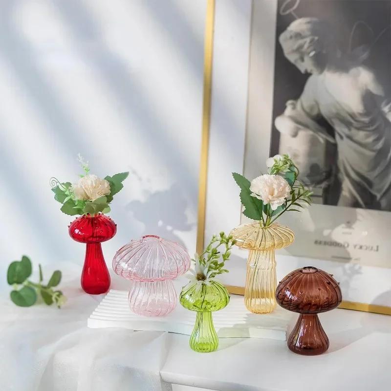 5Pcs Glass Mushroom Flower Vase Cute Colored Glass Vase Unique Bud Small Vase Flowers, Aesthetic Decorative Vases for Home Decor