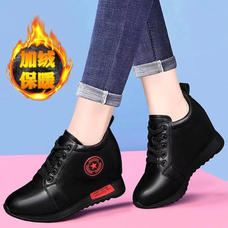 

Внутренняя часть обуви для женщин, увеличивающая рост, зимняя, новая, повседневная, для женщин среднего возраста, увеличивающая рост обувь, обувь для мам, дорожная обувь, бархат, теплая, импортная торговля 40