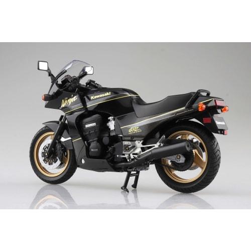 Aoshima Bunka Kyozai (AOSHIMA) Skynet 1/12 Scale Complete Kawasaki GPZ900R Motorcycle, Black/Gold