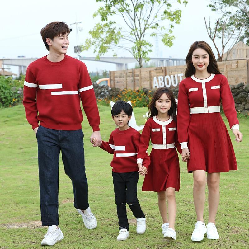 Stylish Red Family Matching Knitwear: Round Neck, Long Sleeve Mother-Daughter Dress for Autumn and Winter