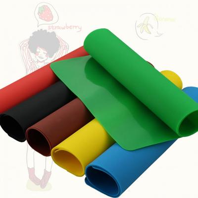 Stain-proof Baby Placemat Easy-clean Silicone Mat Heat Resistant Silicone Placemat with Raised Edges for Kids Crafts for Kitchen