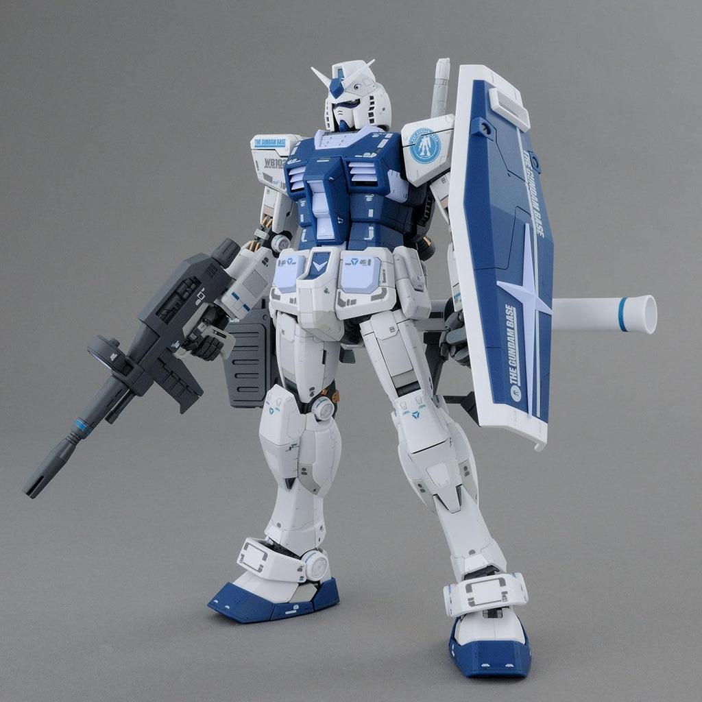 Base Limited Plastic Model [MG] 1/100 RX-78-2 Ver.3.0 [Base Color]