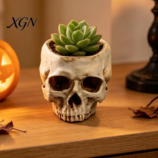 Retro Distressed Skull Decor Planter, Resin Head Flower Pot, Halloween Candy Bowl, Spooky Unique Gothic Gifts Decoration for Tabletop Home Bar Office