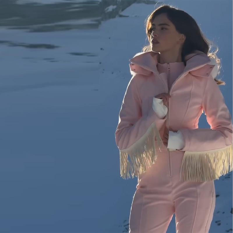 2025 Autumn/Winter Women's Tassel Hooded Ski Cotton Jacket with Belt