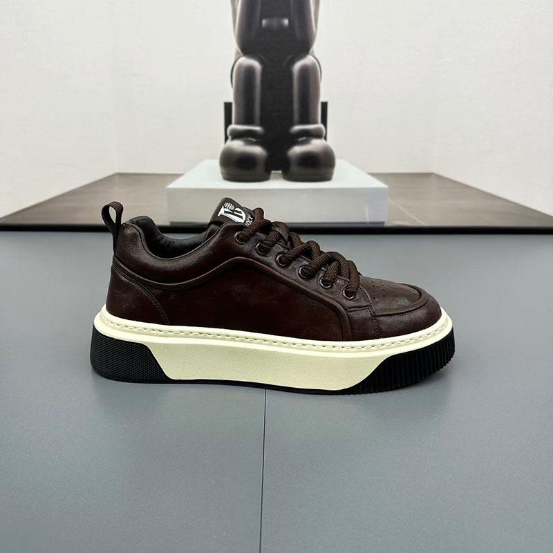 

Spring 2025 Men s Fashion Thick-Soled Comfortable Sneakers - Trendy Low-Top Sports Casual Shoes Size 38 (Runs Large) коричневий